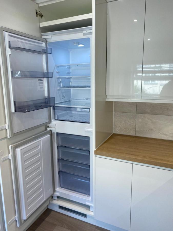 Bournemouth Beachfront Retreat 3 Bedroom 3 Bathroom Seaside B&B With Free Parking Εξωτερικό φωτογραφία