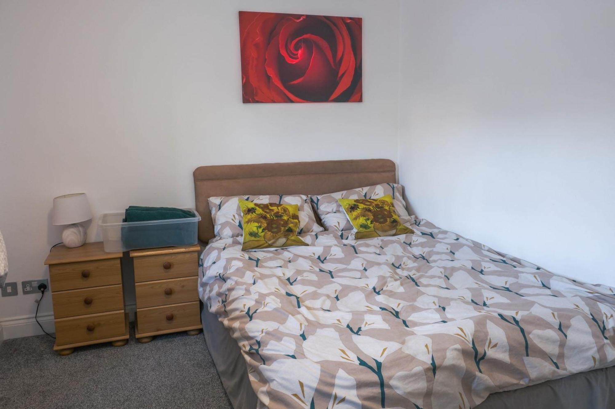 Bournemouth Beachfront Retreat 3 Bedroom 3 Bathroom Seaside B&B With Free Parking Εξωτερικό φωτογραφία